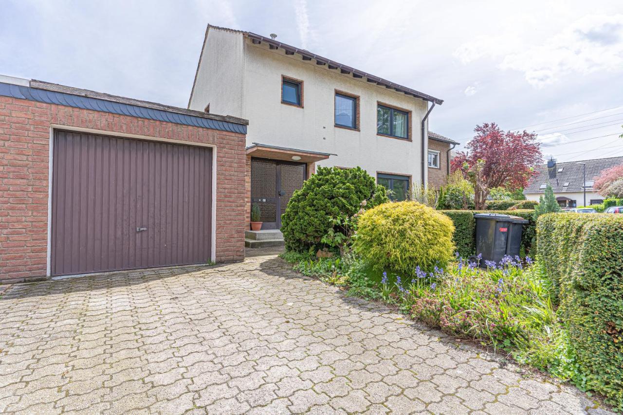 Comfy Apartment Mit Garten In Koeln Exterior photo